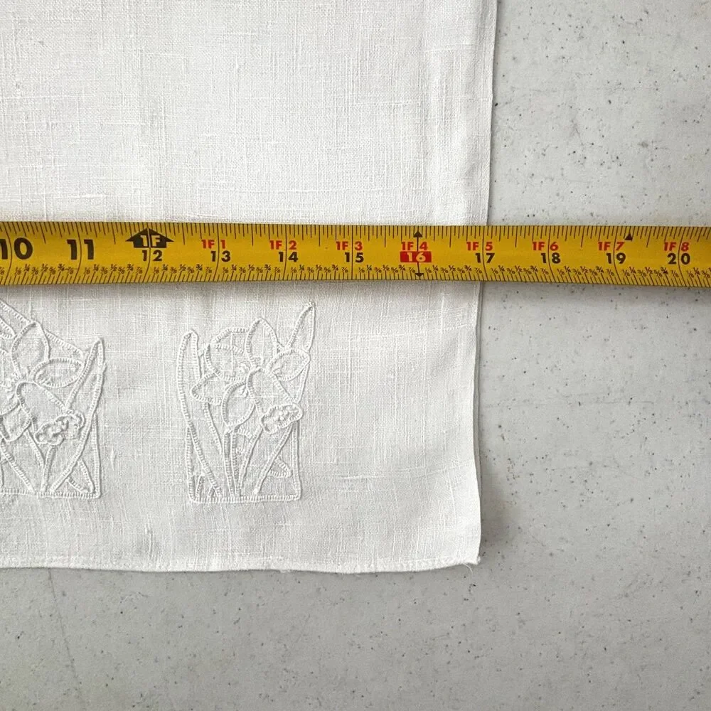 Vintage Cottagecore Linen Embroidered Dresser Scarf Shabby Decor Retro 1950s